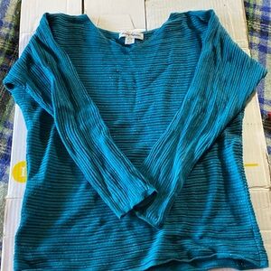 Tommy Bahama vneck sweater. Green with glitter like accents